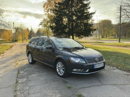 Серый Фольксваген Пассат Вариант, объемом двигателя 2 л и пробегом 336 тыс. км за 10900 $, фото 1 на Automoto.ua