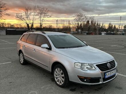 Фольксваген Пассат Варіант 2010 у Броварах на Automoto.ua Сірий Фольксваген Пассат Варіант, об'ємом двигуна 2 л та пробігом 279 тис. км за 6350 $, фото 1 на Automoto.ua