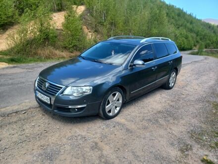Фольксваген Пассат Вариант 2010 в Сваляве на Automoto.ua Серый Фольксваген Пассат Вариант, объемом двигателя 2 л и пробегом 350 тыс. км за 6200 $, фото 1 на Automoto.ua