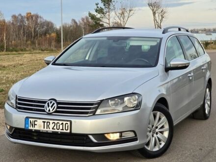 Серый Фольксваген Пассат Вариант, объемом двигателя 2 л и пробегом 214 тыс. км за 3400 $, фото 1 на Automoto.ua