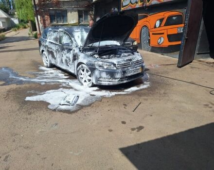 Сірий Фольксваген Пассат Варіант, об'ємом двигуна 2 л та пробігом 288 тис. км за 6500 $, фото 1 на Automoto.ua