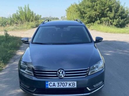 Фольксваген Пассат Варіант 2011 у Києві на Automoto.ua Сірий Фольксваген Пассат Варіант, об'ємом двигуна 1.6 л та пробігом 300 тис. км за 7000 $, фото 1 на Automoto.ua