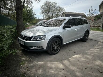 Фольксваген Пассат Вариант 2012 в Хмельнике на Automoto.ua Серый Фольксваген Пассат Вариант, объемом двигателя 2 л и пробегом 214 тыс. км за 10500 $, фото 1 на Automoto.ua