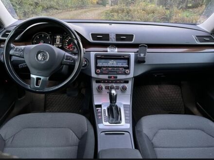 Серый Фольксваген Пассат Вариант, объемом двигателя 2 л и пробегом 275 тыс. км за 10800 $, фото 1 на Automoto.ua