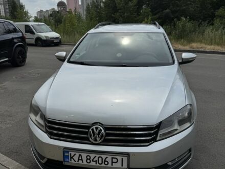 Сірий Фольксваген Пассат Варіант, об'ємом двигуна 2 л та пробігом 246 тис. км за 10500 $, фото 1 на Automoto.ua