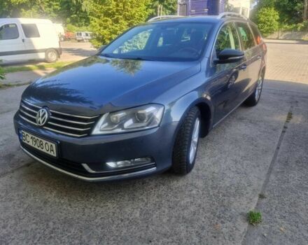 Серый Фольксваген Пассат Вариант, объемом двигателя 2 л и пробегом 350 тыс. км за 251 $, фото 1 на Automoto.ua