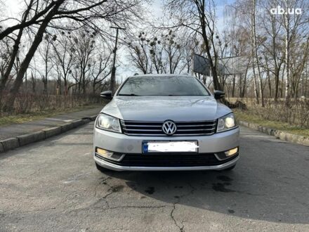 Фольксваген Пассат Вариант 2014 в Киеве на Automoto.ua Серый Фольксваген Пассат Вариант, объемом двигателя 12.58 л и пробегом 342 тыс. км за 12600 $, фото 1 на Automoto.ua