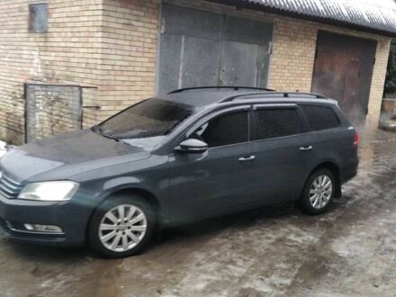 Серый Фольксваген Пассат Вариант, объемом двигателя 2 л и пробегом 328 тыс. км за 10500 $, фото 1 на Automoto.ua