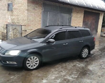 Серый Фольксваген Пассат Вариант, объемом двигателя 2 л и пробегом 328 тыс. км за 10500 $, фото 1 на Automoto.ua