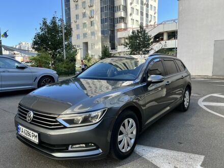 Фольксваген Пассат Вариант 2015 в Киеве на Automoto.ua Серый Фольксваген Пассат Вариант, объемом двигателя 1.6 л и пробегом 315 тыс. км за 11900 $, фото 1 на Automoto.ua