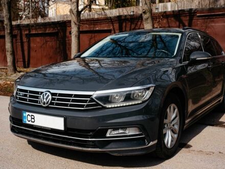 Фольксваген Пассат Вариант 2016 в Чернигове на Automoto.ua Серый Фольксваген Пассат Вариант, объемом двигателя 2 л и пробегом 290 тыс. км за 15300 $, фото 1 на Automoto.ua