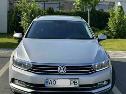 Фольксваген Пассат Вариант 2016 в Виноградове на Automoto.ua Серый Фольксваген Пассат Вариант, объемом двигателя 2 л и пробегом 275 тыс. км за 15600 $, фото 1 на Automoto.ua