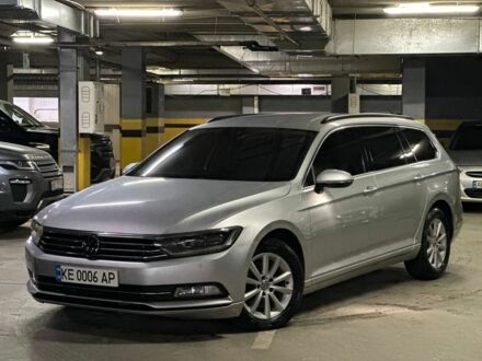 Серый Фольксваген Пассат Вариант, объемом двигателя 2 л и пробегом 272 тыс. км за 13899 $, фото 1 на Automoto.ua