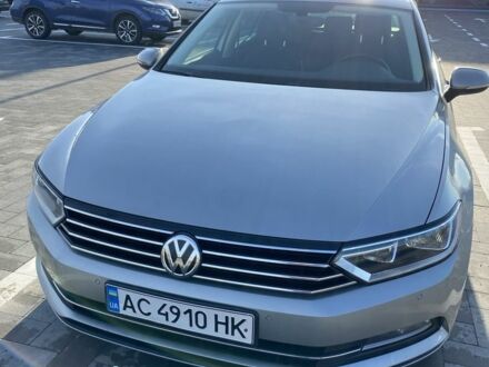 Фольксваген Пассат Вариант 2016 в Луцке на Automoto.ua Серый Фольксваген Пассат Вариант, объемом двигателя 1.6 л и пробегом 255 тыс. км за 12999 $, фото 1 на Automoto.ua