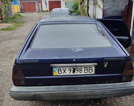 Синій Фольксваген Пассат Варіант, об'ємом двигуна 1.6 л та пробігом 360 тис. км за 500 $, фото 1 на Automoto.ua