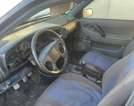 Фольксваген Пассат Вариант 1992 в Сквира на Automoto.ua Синий Фольксваген Пассат Вариант, объемом двигателя 1.8 л и пробегом 480 тыс. км за 1600 $, фото 5 на Automoto.ua