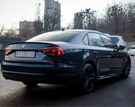 Синий Фольксваген Пассат Вариант, объемом двигателя 2 л и пробегом 98 тыс. км за 17999 $, фото 2 на Automoto.ua