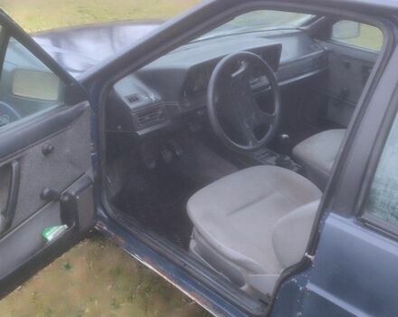 Синій Фольксваген Пассат Варіант, об'ємом двигуна 0 л та пробігом 500 тис. км за 1500 $, фото 5 на Automoto.ua