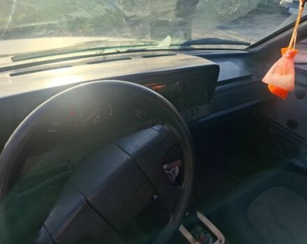 Синій Фольксваген Пассат Варіант, об'ємом двигуна 1.8 л та пробігом 270 тис. км за 1000 $, фото 15 на Automoto.ua