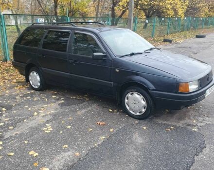 Фольксваген Пассат Вариант 1988 в Харькове на Automoto.ua Синий Фольксваген Пассат Вариант, объемом двигателя 1.8 л и пробегом 300 тыс. км за 1150 $, фото 2 на Automoto.ua
