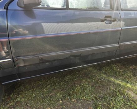 Синий Фольксваген Пассат Вариант, объемом двигателя 1.6 л и пробегом 200 тыс. км за 500 $, фото 7 на Automoto.ua