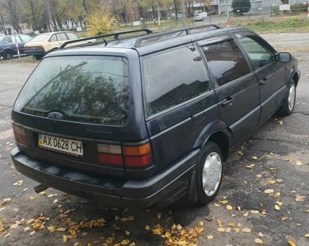 Фольксваген Пассат Вариант 1988 в Харькове на Automoto.ua Синий Фольксваген Пассат Вариант, объемом двигателя 1.8 л и пробегом 300 тыс. км за 1150 $, фото 3 на Automoto.ua