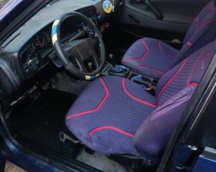 Синій Фольксваген Пассат Варіант, об'ємом двигуна 1.6 л та пробігом 420 тис. км за 1500 $, фото 6 на Automoto.ua