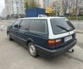 Синий Фольксваген Пассат Вариант, объемом двигателя 1.6 л и пробегом 444 тыс. км за 1300 $, фото 3 на Automoto.ua