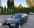 Синий Фольксваген Пассат Вариант, объемом двигателя 1.8 л и пробегом 450 тыс. км за 1800 $, фото 1 на Automoto.ua