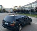 Синий Фольксваген Пассат Вариант, объемом двигателя 1.8 л и пробегом 450 тыс. км за 1800 $, фото 2 на Automoto.ua