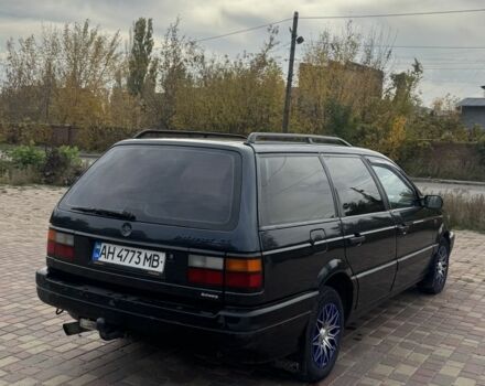 Синий Фольксваген Пассат Вариант, объемом двигателя 1.8 л и пробегом 330 тыс. км за 2550 $, фото 1 на Automoto.ua