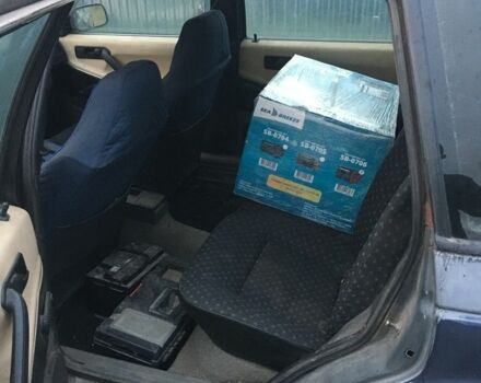 Синий Фольксваген Пассат Вариант, объемом двигателя 2 л и пробегом 550 тыс. км за 1000 $, фото 5 на Automoto.ua