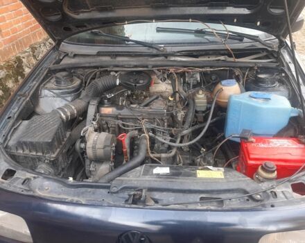 Синій Фольксваген Пассат Варіант, об'ємом двигуна 1.8 л та пробігом 342 тис. км за 1500 $, фото 7 на Automoto.ua