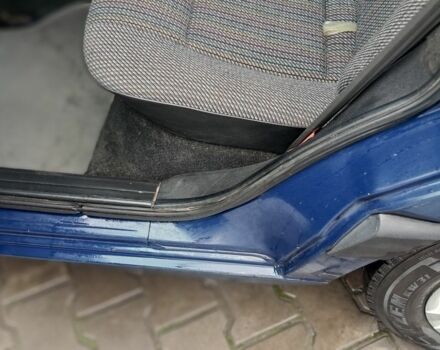 Синий Фольксваген Пассат Вариант, объемом двигателя 1.9 л и пробегом 245 тыс. км за 1600 $, фото 9 на Automoto.ua