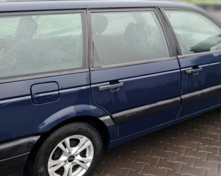 Синий Фольксваген Пассат Вариант, объемом двигателя 1.9 л и пробегом 245 тыс. км за 1600 $, фото 20 на Automoto.ua