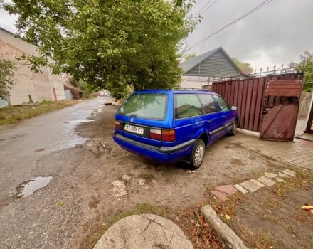 Синий Фольксваген Пассат Вариант, объемом двигателя 2 л и пробегом 247 тыс. км за 1750 $, фото 3 на Automoto.ua