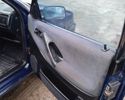 Синий Фольксваген Пассат Вариант, объемом двигателя 2 л и пробегом 364 тыс. км за 1450 $, фото 4 на Automoto.ua