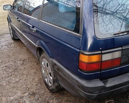 Синий Фольксваген Пассат Вариант, объемом двигателя 2 л и пробегом 364 тыс. км за 1450 $, фото 2 на Automoto.ua