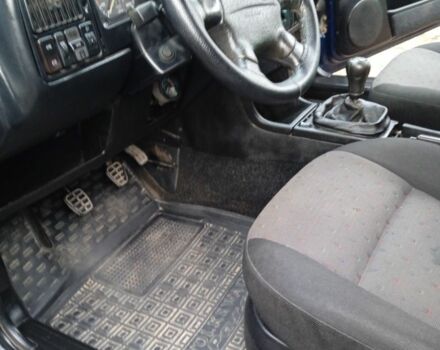 Синий Фольксваген Пассат Вариант, объемом двигателя 2 л и пробегом 364 тыс. км за 1450 $, фото 13 на Automoto.ua