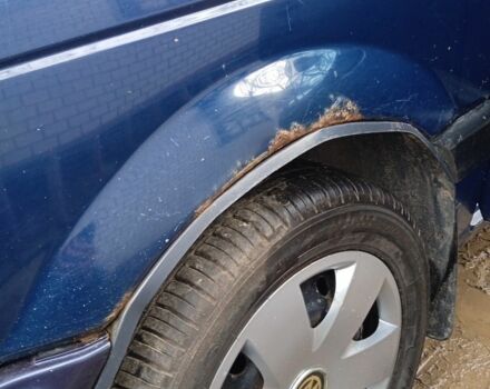 Синий Фольксваген Пассат Вариант, объемом двигателя 2 л и пробегом 364 тыс. км за 1450 $, фото 15 на Automoto.ua