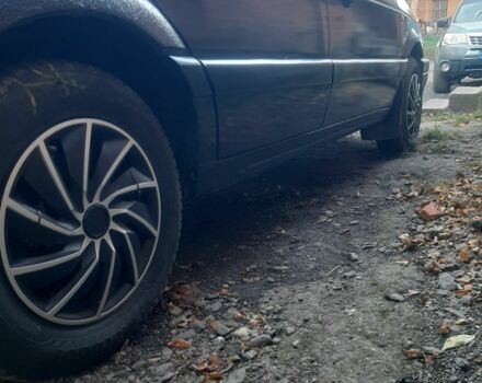 Синій Фольксваген Пассат Варіант, об'ємом двигуна 1.8 л та пробігом 342 тис. км за 1500 $, фото 4 на Automoto.ua