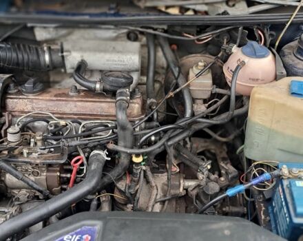 Синий Фольксваген Пассат Вариант, объемом двигателя 1.9 л и пробегом 245 тыс. км за 1600 $, фото 6 на Automoto.ua