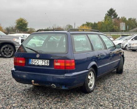 Фольксваген Пассат Вариант 1994 в Харькове на Automoto.ua Синий Фольксваген Пассат Вариант, объемом двигателя 1.8 л и пробегом 300 тыс. км за 1800 $, фото 3 на Automoto.ua