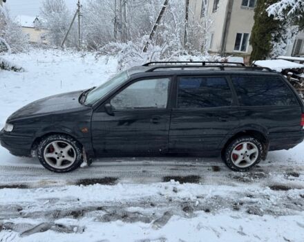 Синий Фольксваген Пассат Вариант, объемом двигателя 1.8 л и пробегом 300 тыс. км за 1499 $, фото 4 на Automoto.ua