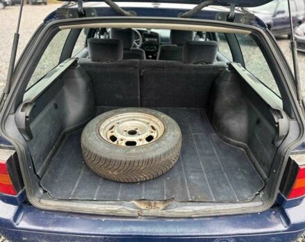 Фольксваген Пассат Вариант 1994 в Харькове на Automoto.ua Синий Фольксваген Пассат Вариант, объемом двигателя 1.8 л и пробегом 300 тыс. км за 1800 $, фото 5 на Automoto.ua