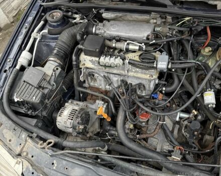 Фольксваген Пассат Варіант 1994 у Сумах на Automoto.ua Синій Фольксваген Пассат Варіант, об'ємом двигуна 2 л та пробігом 468 тис. км за 1850 $, фото 4 на Automoto.ua