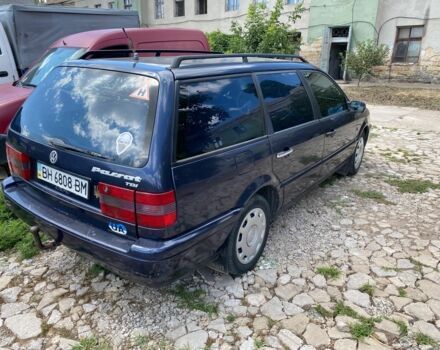 Синій Фольксваген Пассат Варіант, об'ємом двигуна 1.9 л та пробігом 300 тис. км за 3084 $, фото 3 на Automoto.ua