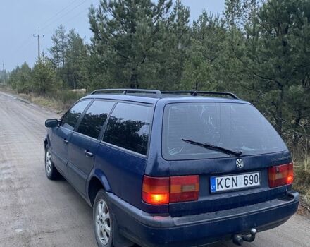 Фольксваген Пассат Вариант 1994 в Березно на Automoto.ua Синий Фольксваген Пассат Вариант, объемом двигателя 1.9 л и пробегом 347 тыс. км за 1300 $, фото 3 на Automoto.ua