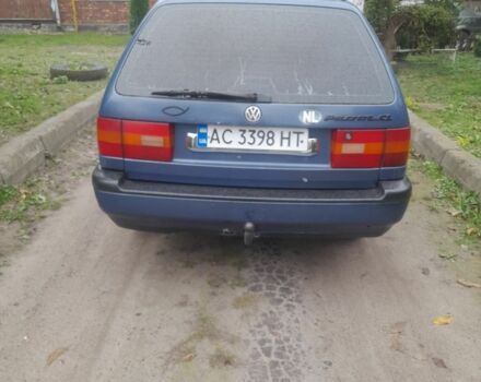 Фольксваген Пассат Варіант 1994 у Володимир-Волинський на Automoto.ua Синій Фольксваген Пассат Варіант, об'ємом двигуна 2 л та пробігом 250 тис. км за 1600 $, фото 1 на Automoto.ua