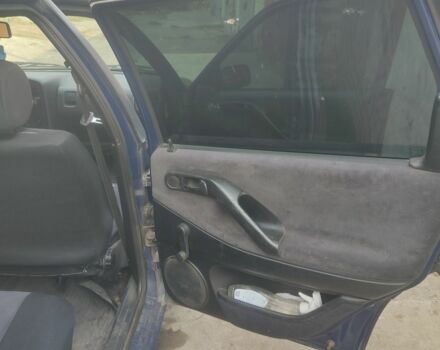 Синий Фольксваген Пассат Вариант, объемом двигателя 2 л и пробегом 300 тыс. км за 1200 $, фото 4 на Automoto.ua